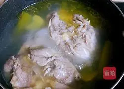 Illustration of how to make chicken soup noodles 13