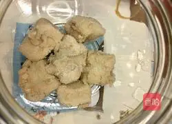 Illustration of homemade fermented bean curd 18