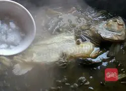 Illustration of how to make pickled fish 14