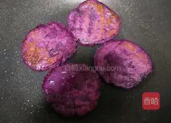Purple potato pancakes Illustration of how to do it 12