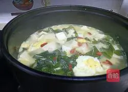 Illustration of how to make wakame tofu soup 11