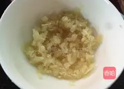 Illustration of how to make garlic bones 3