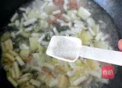 Mushroom and tofu soup recipe 8