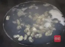 Seaweed meatballs Illustration of how to make oyster soup 3