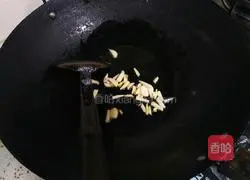 Illustration of how to make tomato cream spiral pasta 6