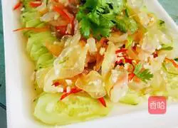 Illustration of how to sting the head with vinegar 4