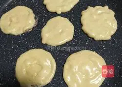 Illustration of how to make pan cake slices 13