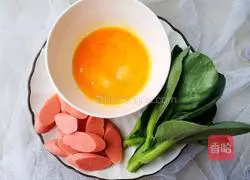 Illustration of how to make delicious fried instant noodles 2