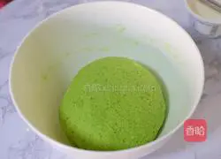 Illustration of how to make Baicai Dumplings 1