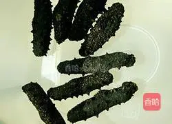 How to soak dried sea cucumber#New Year's Eve dinner recipe illustration 1