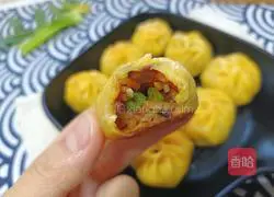 Illustration of how to make mini fried buns (rice and meat stuffing) 18
