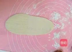 Illustration of how to make bird steamed buns 4