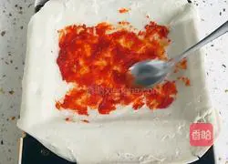 Illustration of how to make egg hand cakes 2