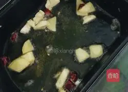 Illustration of how to make Mushu Pork 5