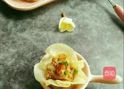 Illustration of how to make Shaomai 9