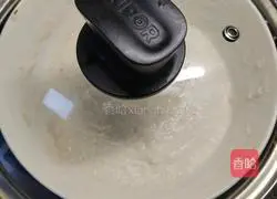 Illustration of homemade nutritious breakfast potato meatloaf 4