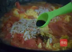 Illustration of how to make tomato and egg noodles 10