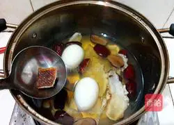 Illustration of how to make Angelica and Red Date Eggs 6