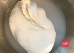 Illustration of how to make homemade cold skin 1