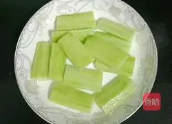 Qing Illustration of how to make fire cucumber noodles (baby food supplement) 2