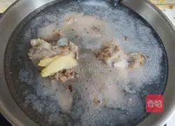 Recipe for winter melon and pork bone soup Illustration 5