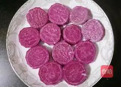 Illustration of how to cook taro balls, fruit and jelly grass 9