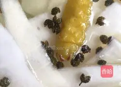 Illustration of homemade sweet and sour pickles 11