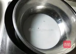 Illustration of how to make chive and seaweed soda crackers 2