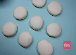 Illustration of how to make doughed sugar shortbread 17