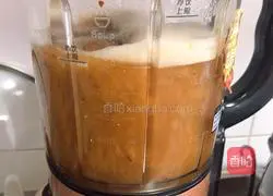 Illustration of how to make red dates, longan and white fungus soup (beautiful soup) 7