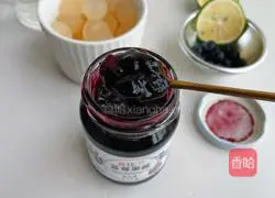 Illustration of how to make blueberry jam and carambola drink 2