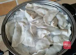 Illustration of how to make leek and egg dumplings 7