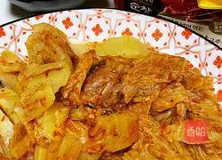 Illustration of Korean spicy cabbage and fat beef soup pot 2