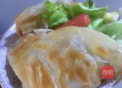 Illustration of how to make crispy hand cakes 24