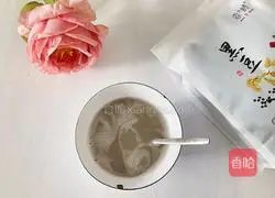 Illustration of three-color health-preserving soy milk 6