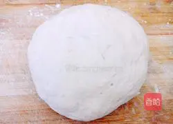 Illustration of how to make celery meat buns 1