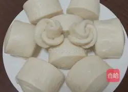 Illustration of how to make white steamed buns 8