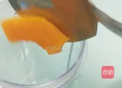 Illustration of how to make pumpkin paste pancakes 4