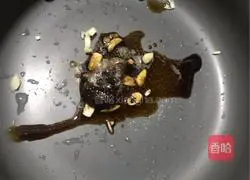 Illustration of how to make shrimp wonton noodles 2