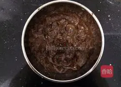 Illustration of how to make red date ginger tea 5