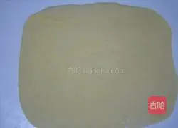 Illustration of how to make baked egg-flavored steamed buns 6