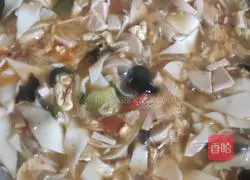 Illustration of how to make braised noodles 3