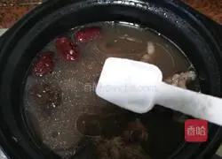 Black bean, mushroom and pork ribs soup Practice illustration 11