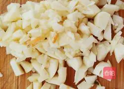 Illustration of how to make fried pork rinds with pepper 9