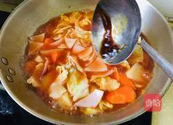 Illustration of how to make borscht at home 10