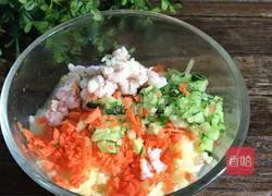 Shrimp and millet breakfast Illustration of how to make cakes 10