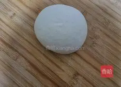 Illustration of how to make milk-flavored and crispy fried dough sticks 1