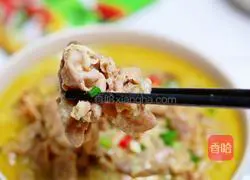 Illustration of how to make fat lamb rolls in sour soup 11