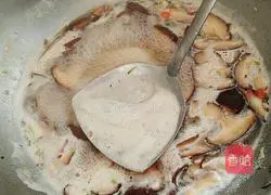 Illustration of how to make mushroom and egg noodles 12