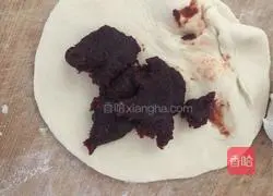 Bean Paste on Fire Illustration of how to do it 3